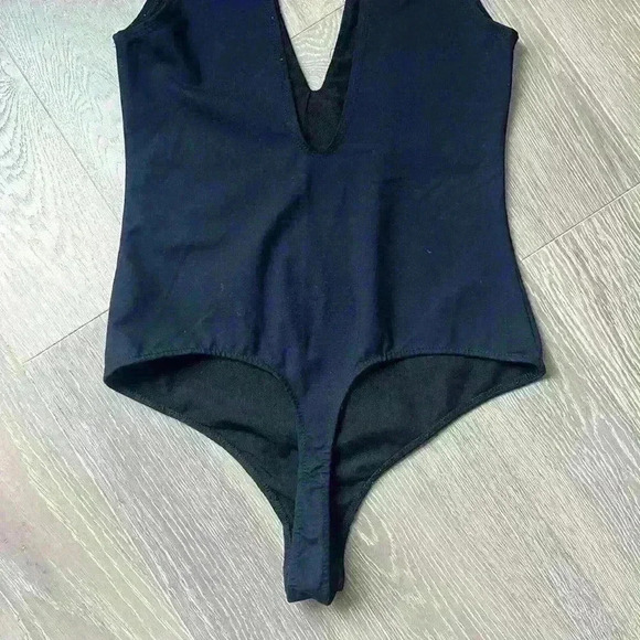 Free People Black V Neck Bodysuit - Picture 6 of 7